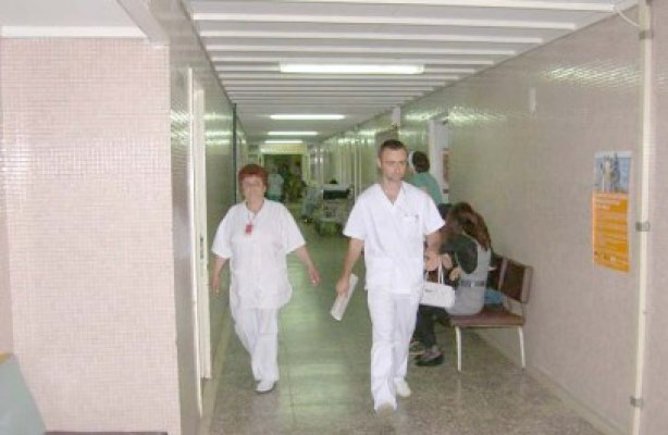 Medicii constănţeni, interesaţi de atestatul în studii complementare